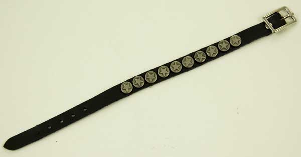 Leather wrist band with stars and buckle